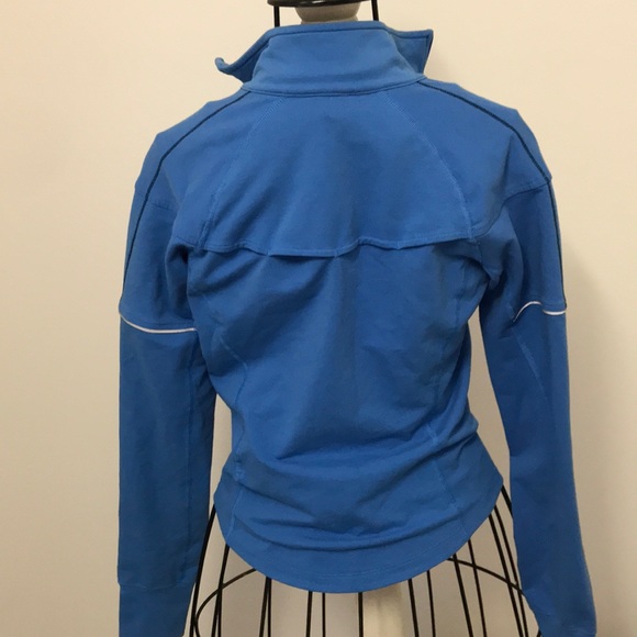 Nike Dri-Fit running jacket. - Picture 2 of 5